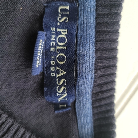 U.S. Polo Assn Navy Blue Men's Striped  Pullover crew Neck Sweater Size L - Picture 8 of 8